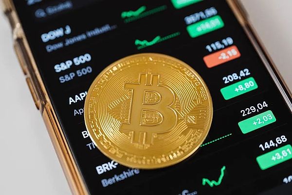 10萬美元的Bitcoin 還能漲多少？圖片